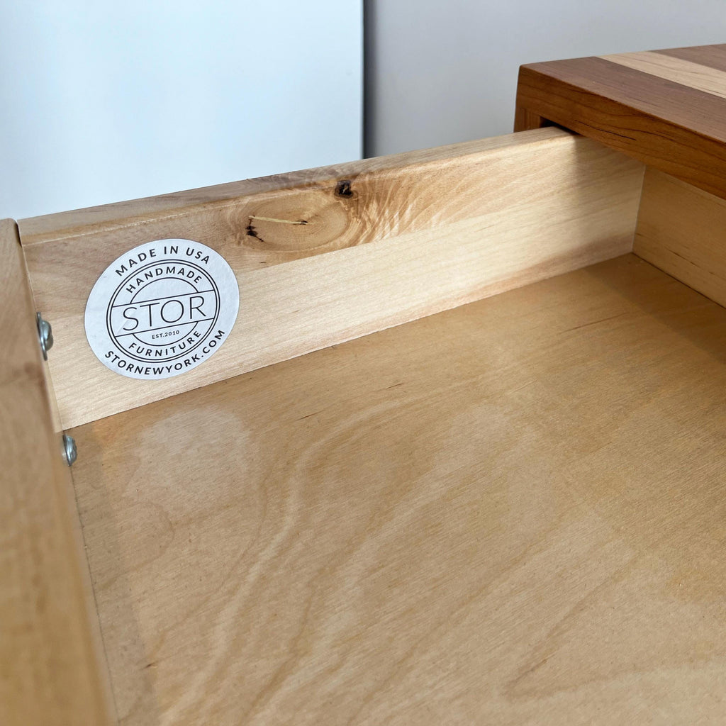 Ferris Mixed-Material Console Table — detail view 5