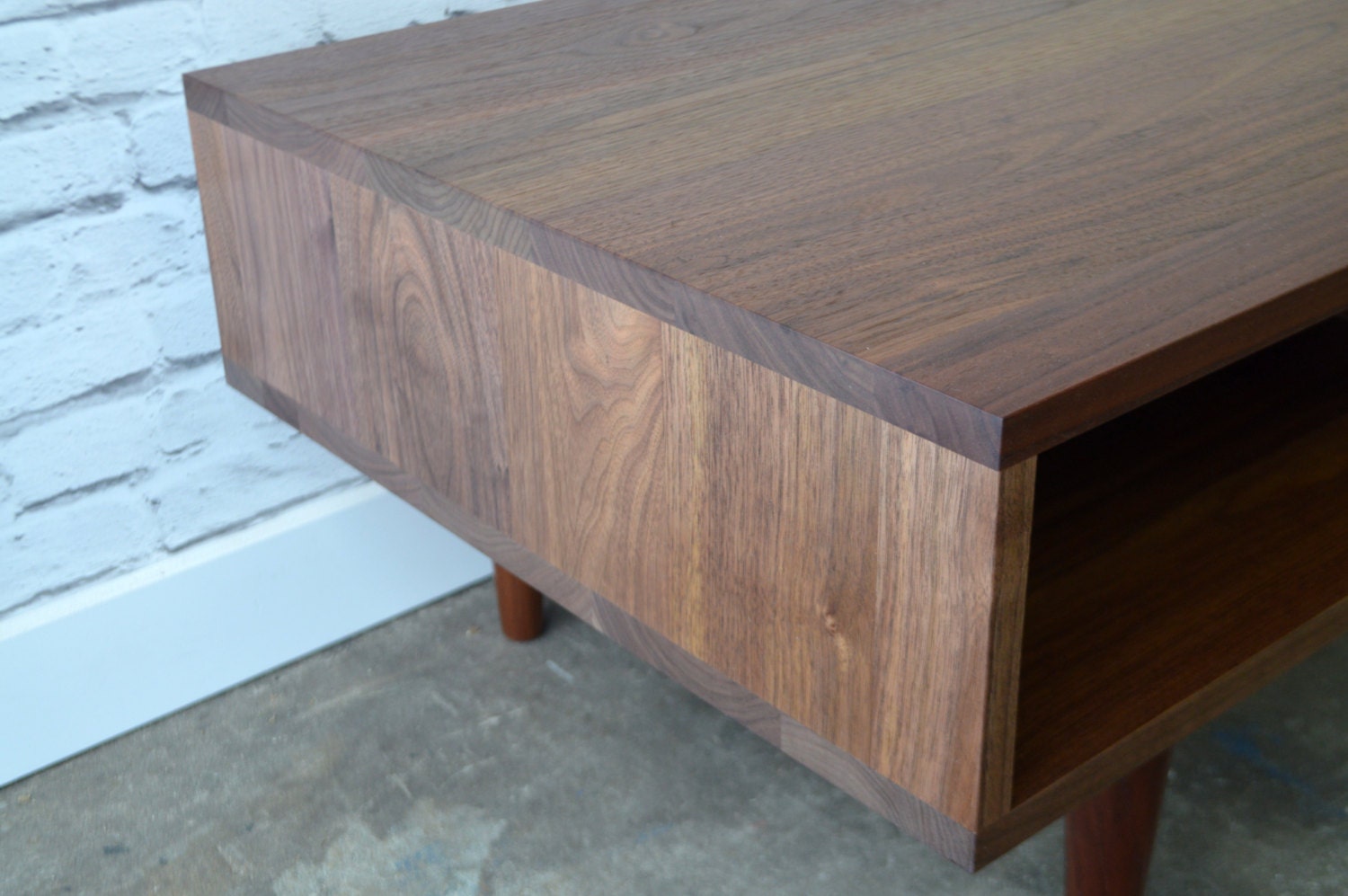 Oxelaand Solid Walnut Coffee Table — detail view 2