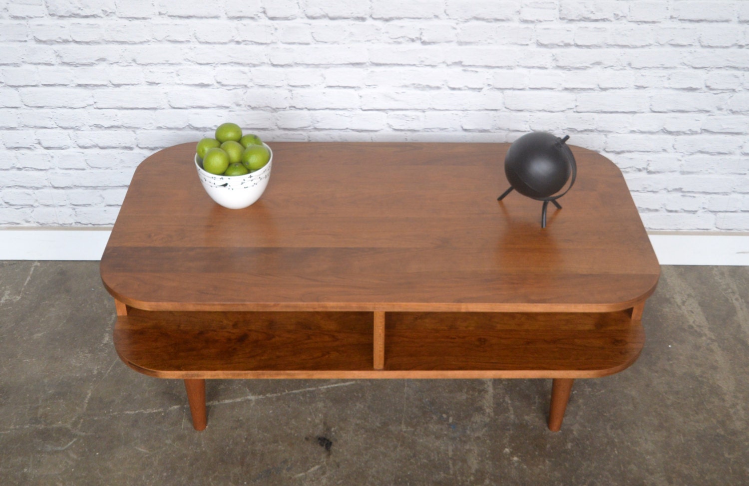 Oxelaand Rounded Cherry Coffee Table — detail view 1