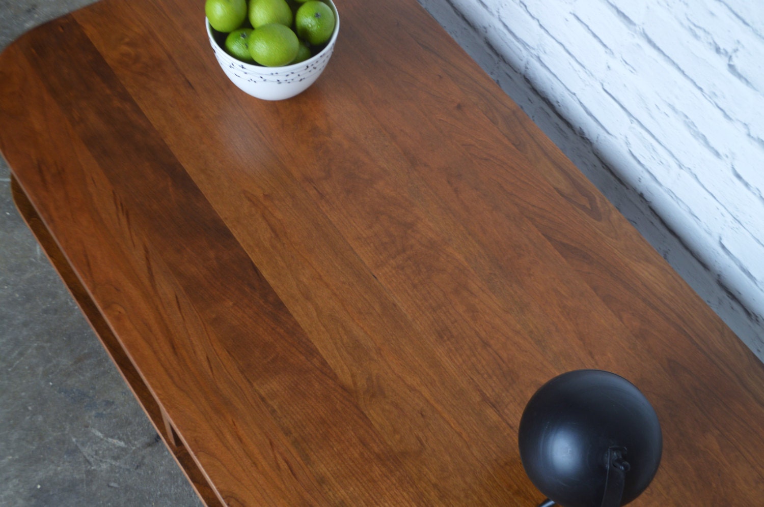 Oxelaand Rounded Cherry Coffee Table — detail view 2