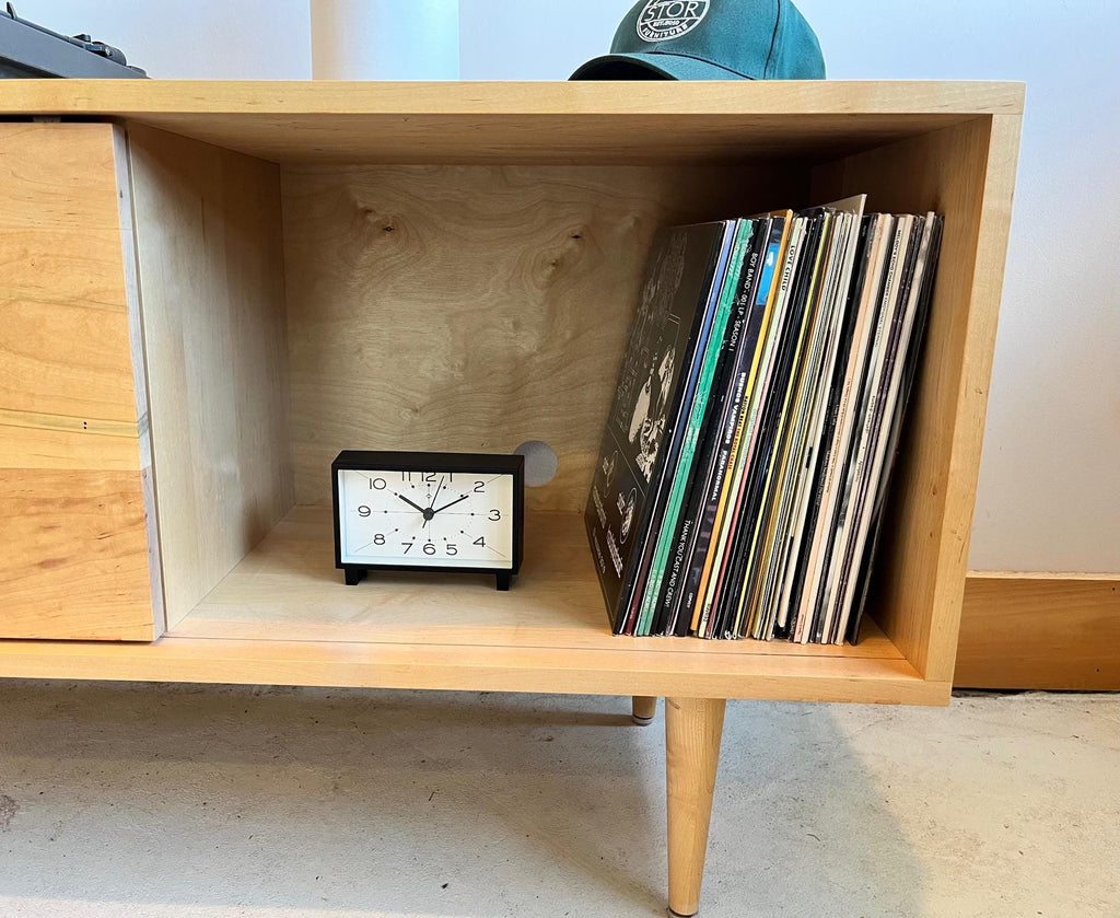 Whitewater Refurbished Maple Media Console — detail view 1